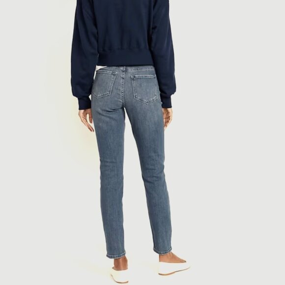 Old Navy High-Rise Straight Fit Short Size 2 - Picture 2 of 5